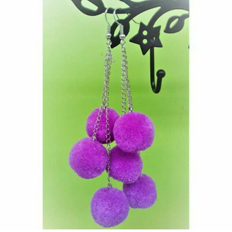 Anting Tri Pompom -anting hijab-anting kekinian-anting remaja -anting mewah bisa COD