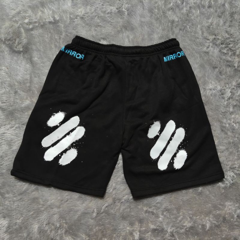 Celana Pendek Short Pants Off White Spray Mirror