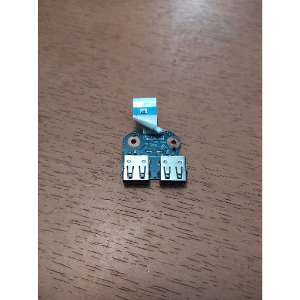 HP 1000 HP1000 Port USB Laptop