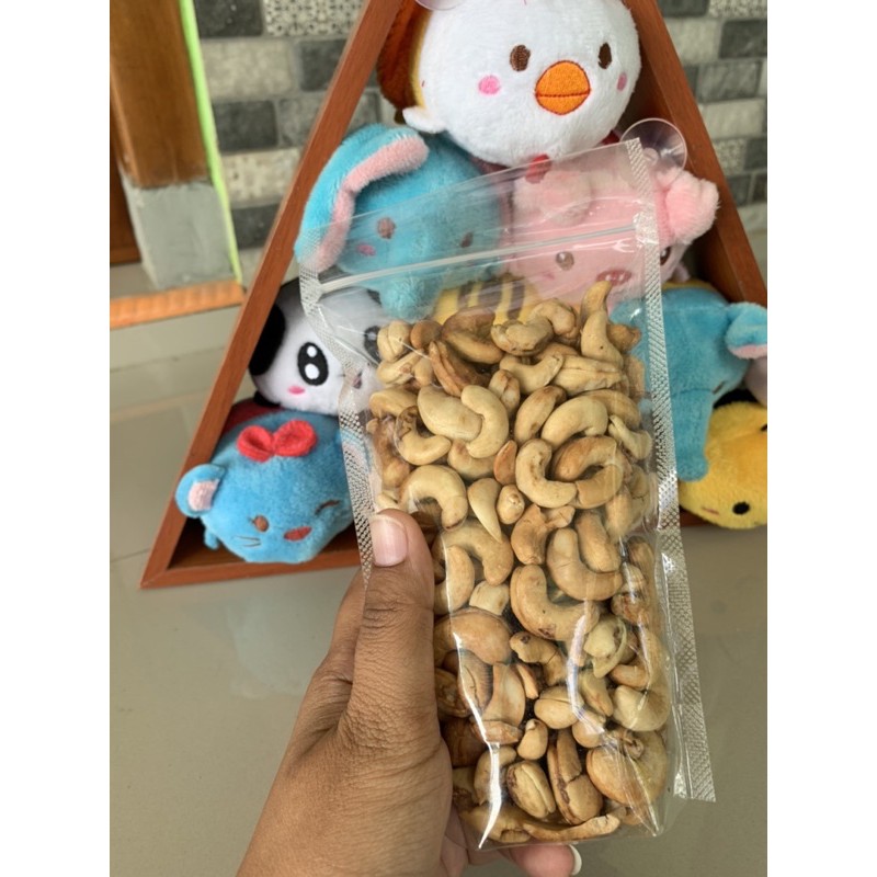 

Kacang mete / mede Oven packing ¼kg