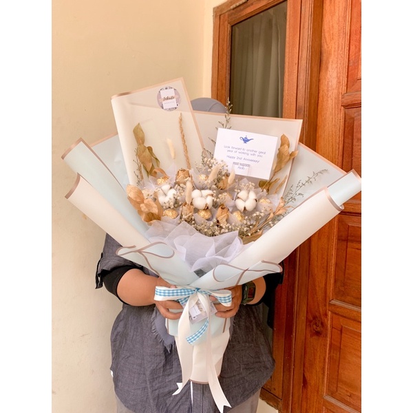 FERRERO WITH DRIED FLOWER BOUQUET JAKARTA