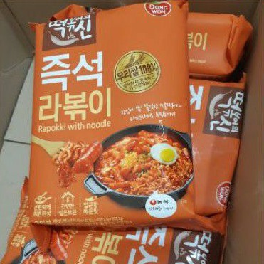 

Dongwon Topokki with Noodles 404gr (Rapokki) Tteokboki Cheese 332gr
