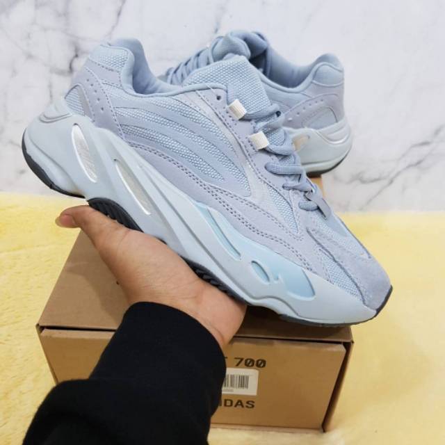 Sepatu Adidas Yeezy Boost 700 V2 Hospital Blue Premium High Quality