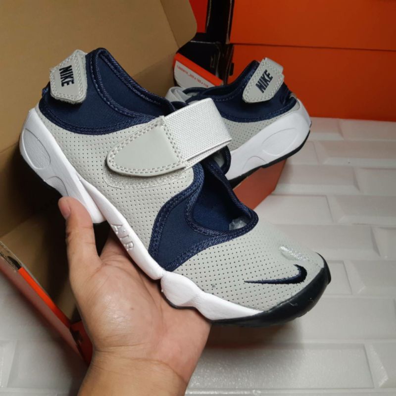Sepatu Sendal Nike Air rift Grey Navy
