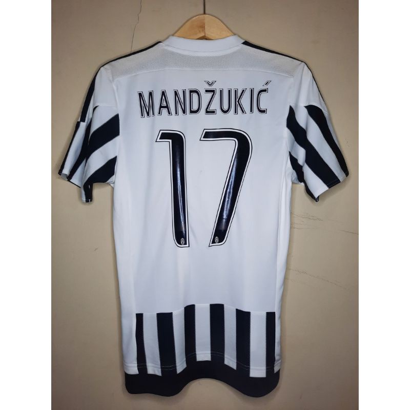 Juventus Home 2015/16 Original Jersey (#17 Mandzukic)
