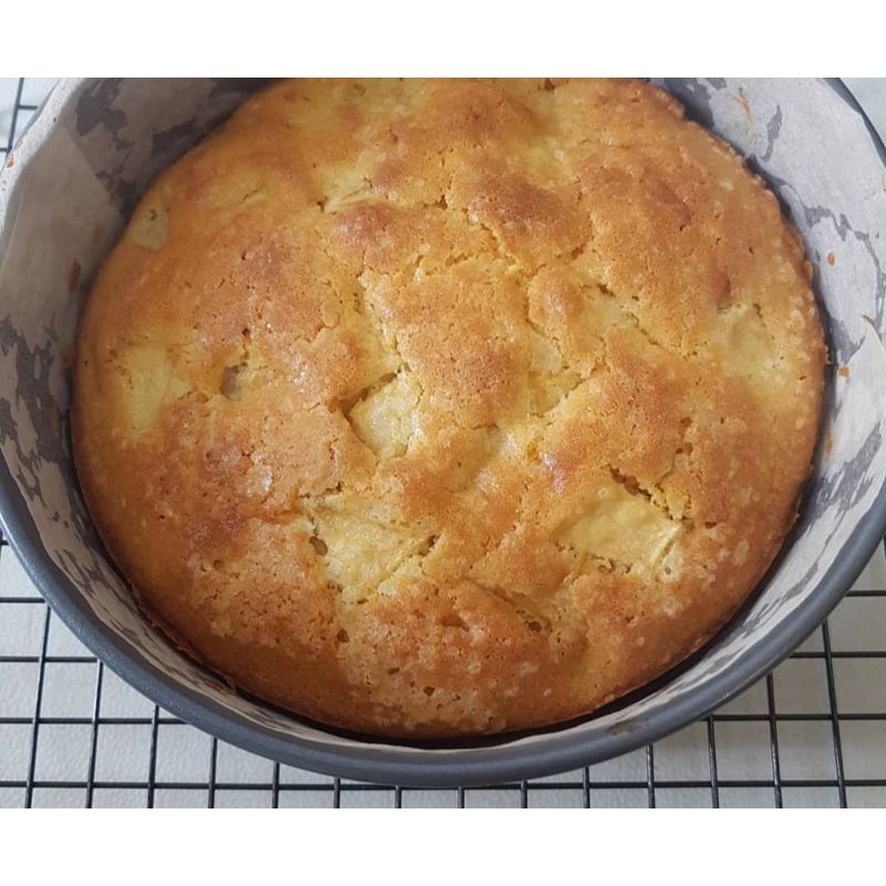 

French Apple Cake