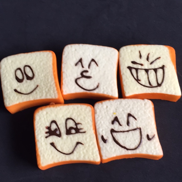 

squsihy roti tawar medium size 7x2,2cm