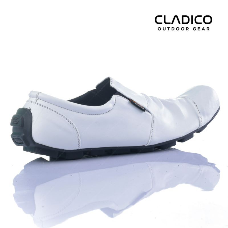 Cladico Wins Sepatu Pantofel Casual Pria Original Terlaris