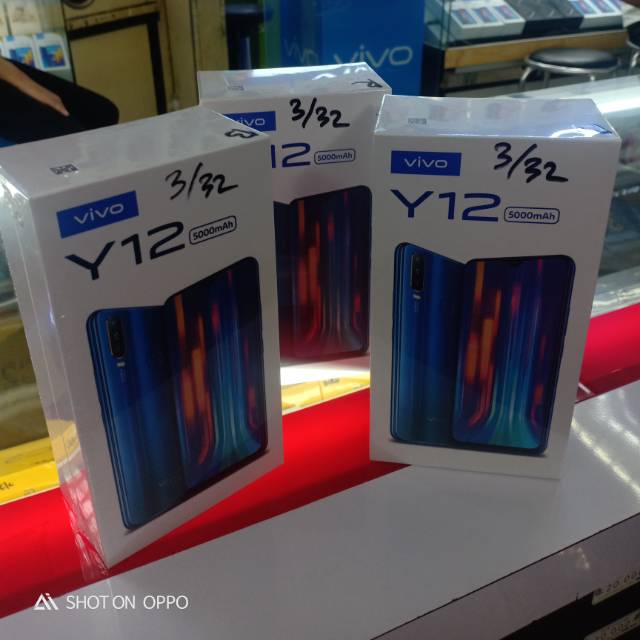 Handphone vivo y12 3/32 baru segel