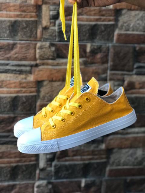 Sepatu converse allstar kuning ct2/polos +box