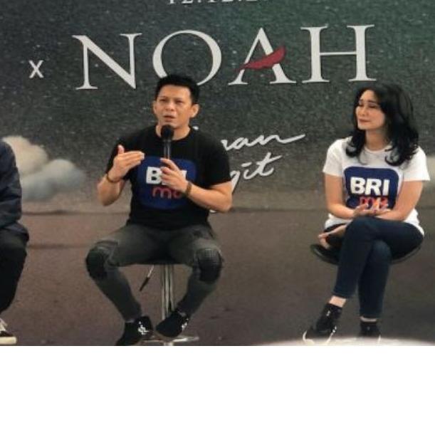 Kaos ariel noah