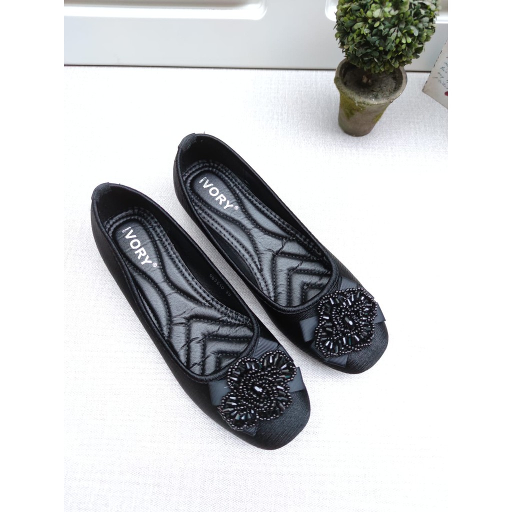 IVORY - Sepatu Wanita Flat Fashion Import Satin 993-E10