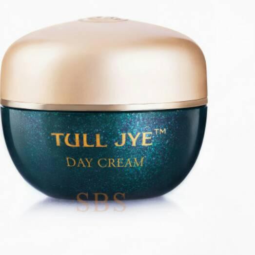 ۝ Tull Jye Day Cream ✰