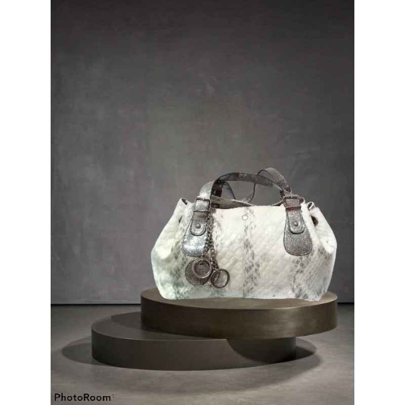 Tas SnakeSkin, Tas Kulit Ular