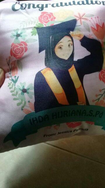 Bantal Custom / Bantal Foto / Bantal Kado / Bantal Kado Wedding Ultah Wisuda / Bantal Polos