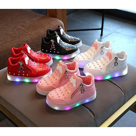 (BISA COD) Size 26-35 Sepatu Casual Sol Lembut dengan Lampu LED Berlian Imitasi untuk Perempuan HZK21