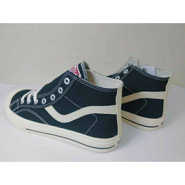 Ventela Public Natural Black White High