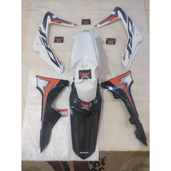cover body  full set spakbor slebor new crf 150 l crf150l 2021 2022 ori ahm