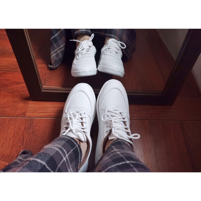 WHITE SNEAKERS - Sepatu wanita / sneakers wanita