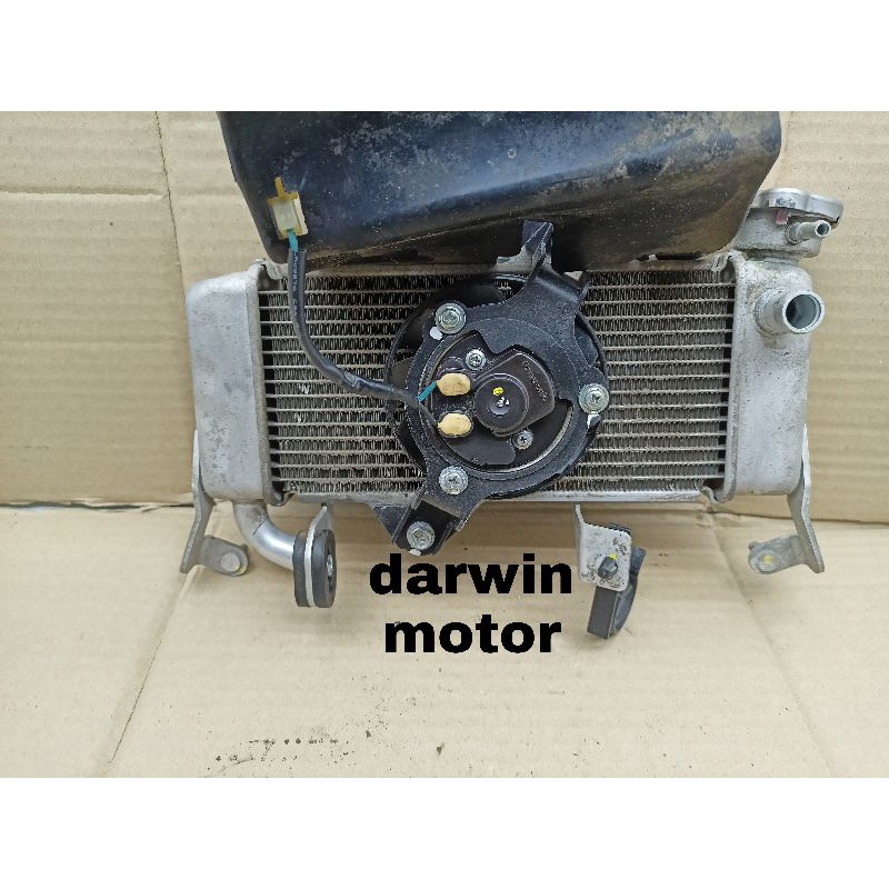 Radiator dan kipas yamaha r15 led vva v3 / Vixion led original