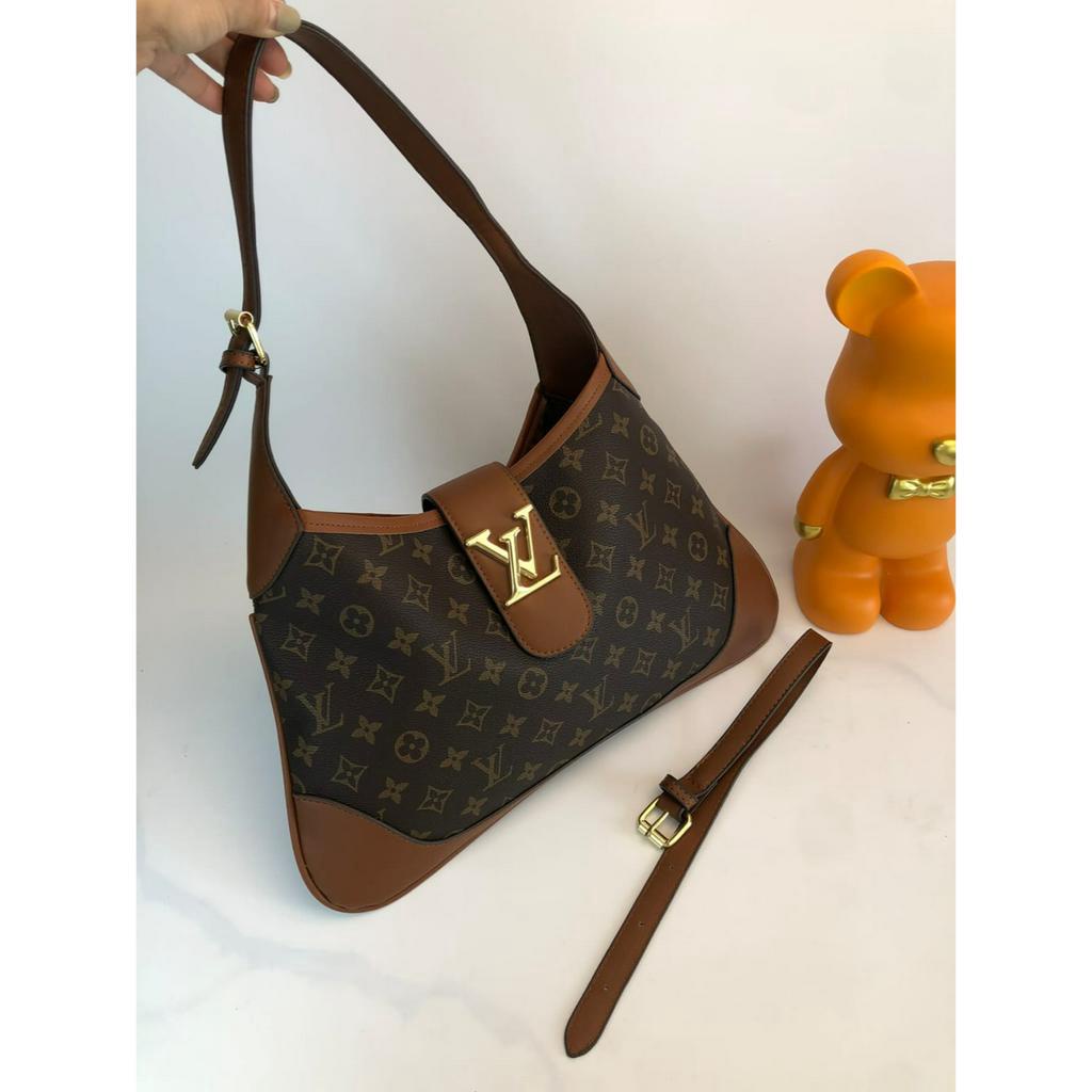 8599# Hobo Bag (Free Sarung+BubbleWrap)