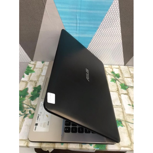 DIJUAL LAPTOP SECOND Asus X441MA vivobook black gold Celeron 4000 with layar lebar Joss