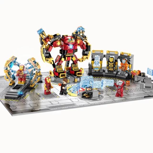 Mainan Brick Model Lego Block Iron Man Tony Stark Hulkbuster Armor Showroom