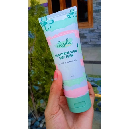 BODY SCRUB / RISDA SKIN GLOW