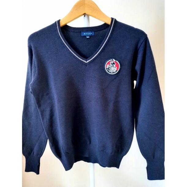 SWEATER RAJUT ACADEMIA