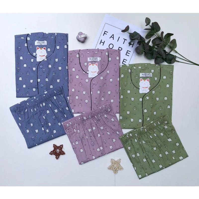 Piyama Nitqa Pinguin / Piyama Niqta limited