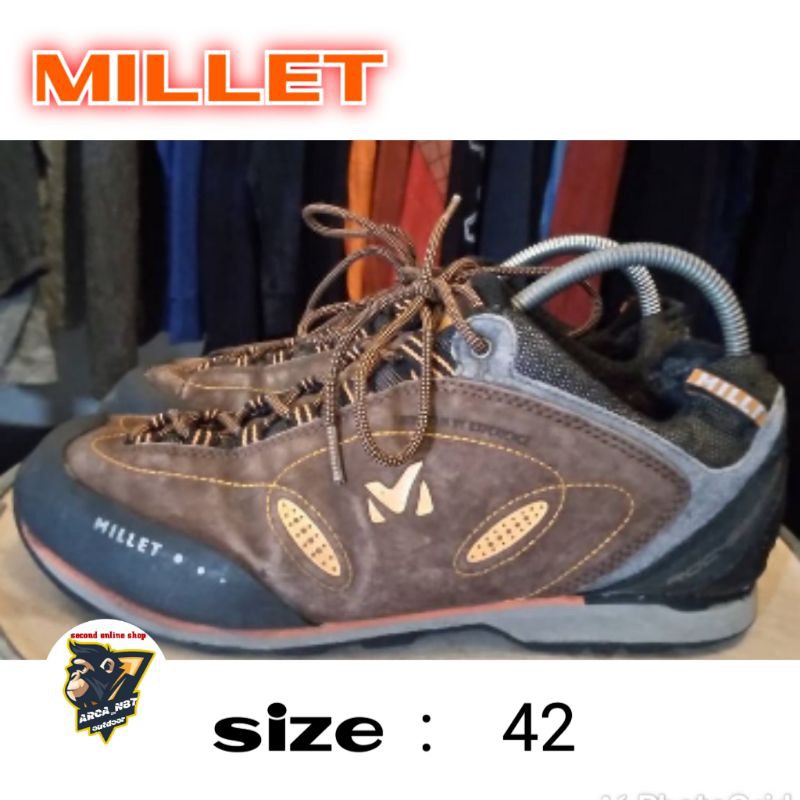 sepatu gunung second MILLET