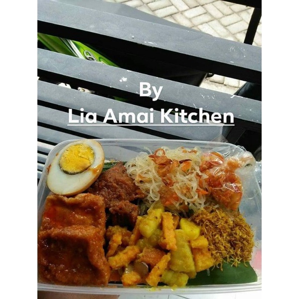 

Lia Amai Kitchen Paket Nasi Tepak Campur (Thinwall) MINIM ORDER 20pax