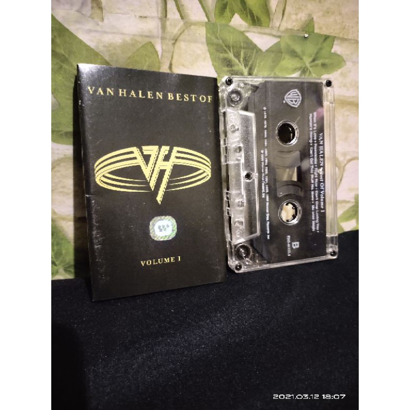 kaset pita van halen / best of vol. 1