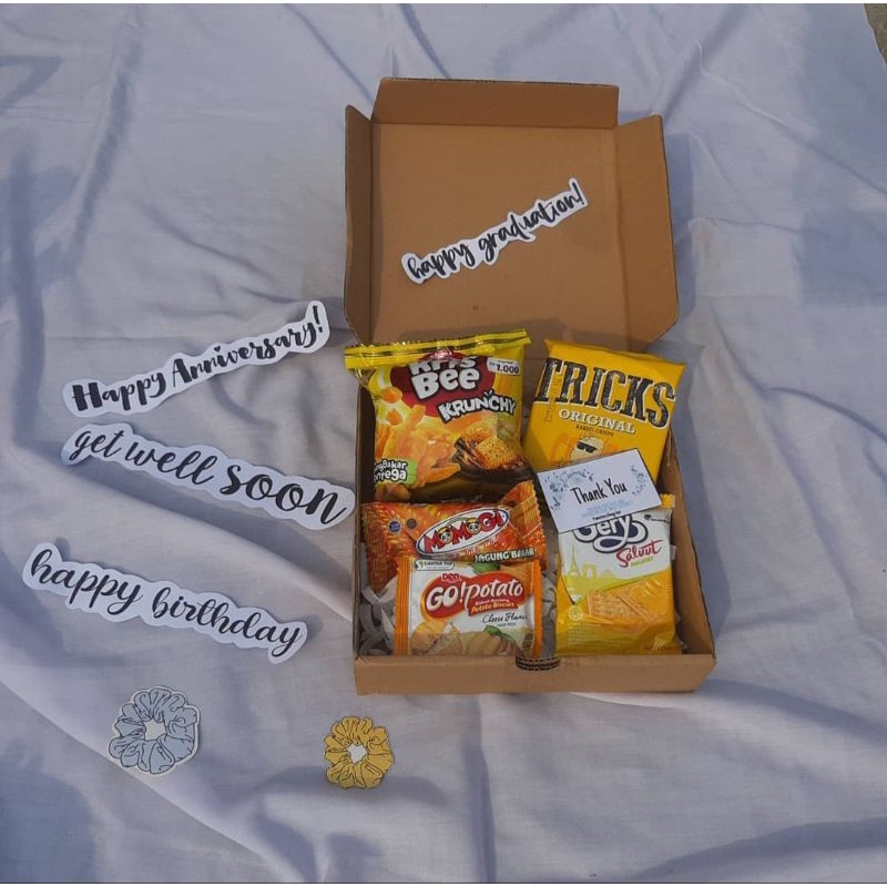 

Snack Box/Gift Box lucuuu Hadiah Ulang Tahun