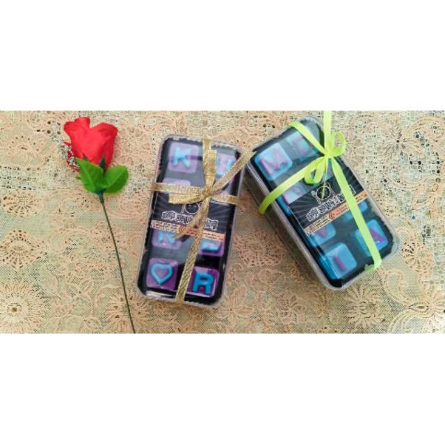 

Paket Coklat Lebaran / Coklat karakter