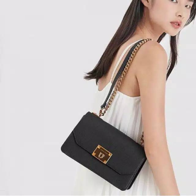 metal push lock crossbody bag