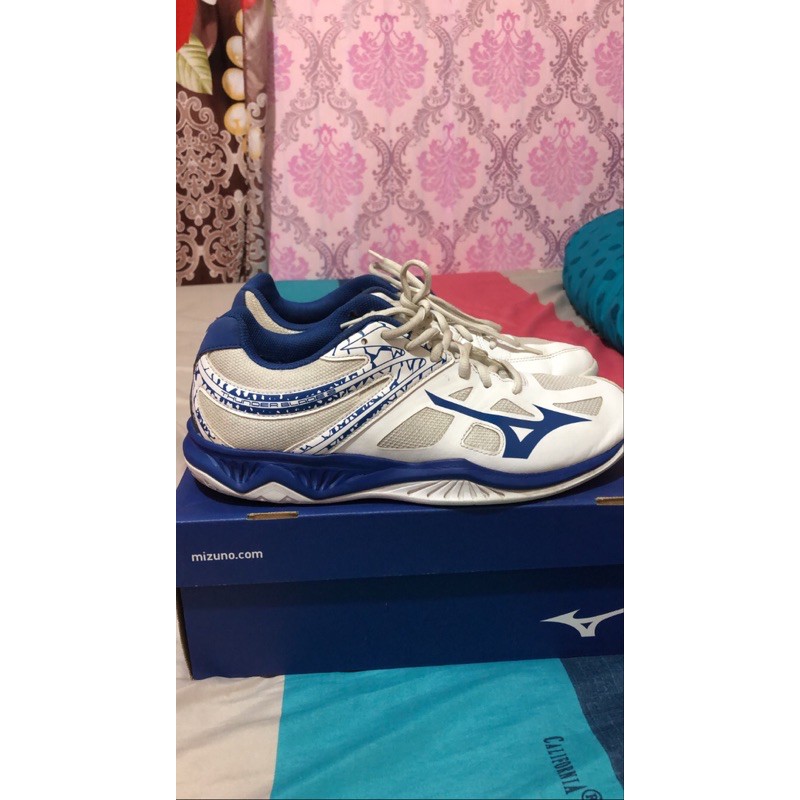 Sepatu Bulutangkis & Voli MIZUNO Thunder Blade 2 (Second)