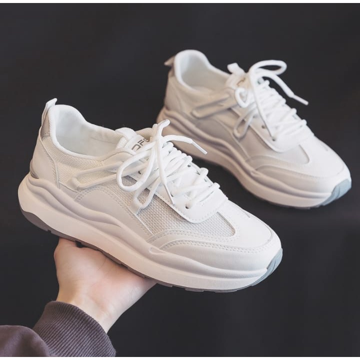 Favorite &quot;FREE BOX&quot; Sepatu Sneakers Wanita Import Sepatu Casual Sepatu Korea 9146