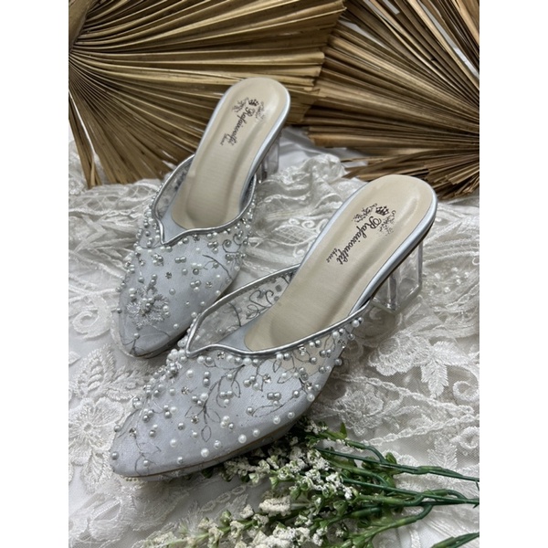 sepatu wedding wanita yasmika silver tinggi 7cm kaca