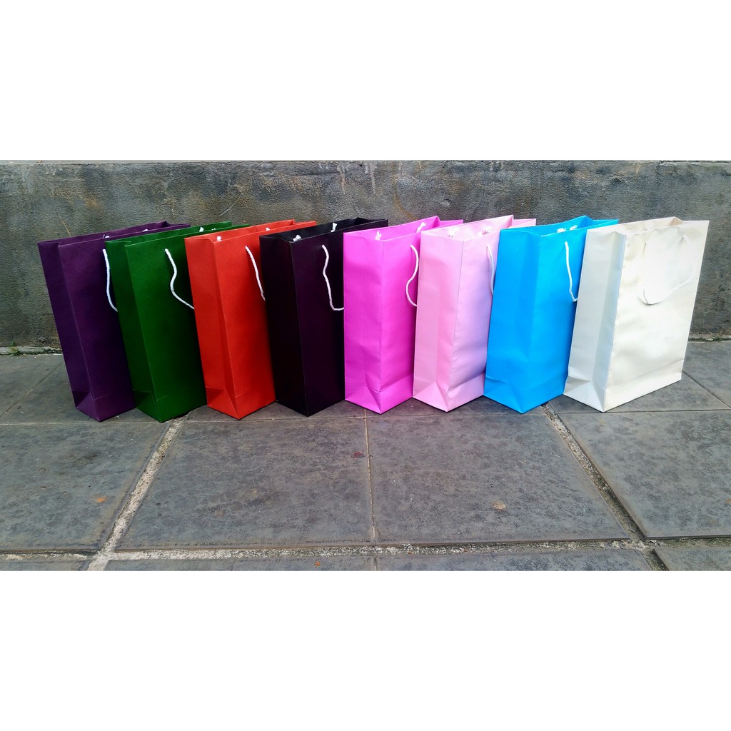 

Paperbag Kraft Color Uk. 25 x 32 x 9 cm