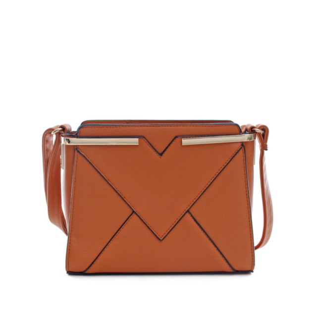 Tas Lorica by Elizabeth