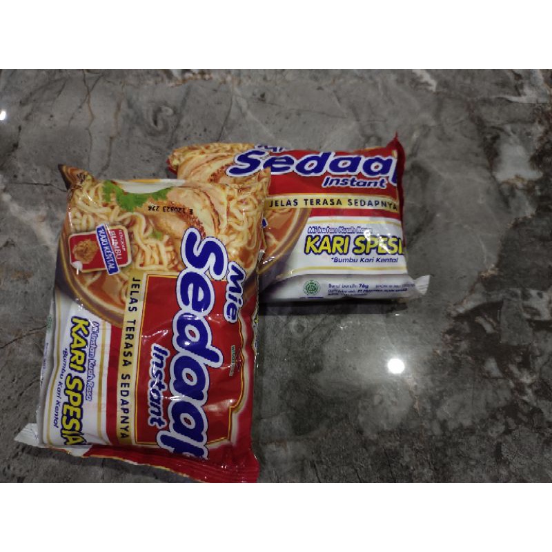 

Mie Sedap Kari Spesial Kemasan 76 gram