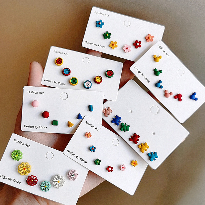 6pcs / Set Anting Tusuk Motif Bunga Daisy / Beruang Lucu Warna-Warni Untuk Wanita