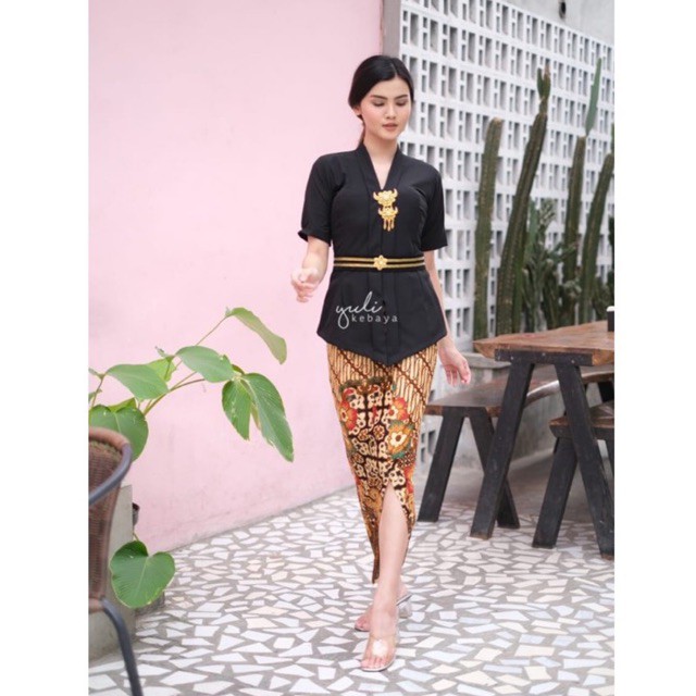 Set Kebaya Bali Murah Kartini Mostcrep Hitam