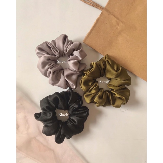 Daily Scrunchie Silk / Scrunchie Satin silk / Ikat Rambut Premium