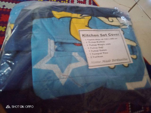 Set Meja Makan Doraemon