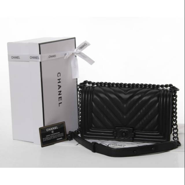 Chanel Boy Chevron So Black 9006