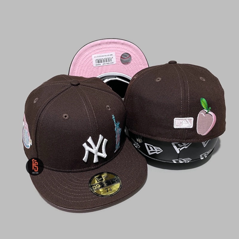 TOPI NEW ERA ORIGINAL 5950 BIG APPLE NEW YORK YANKEES WALNUT UV PINK