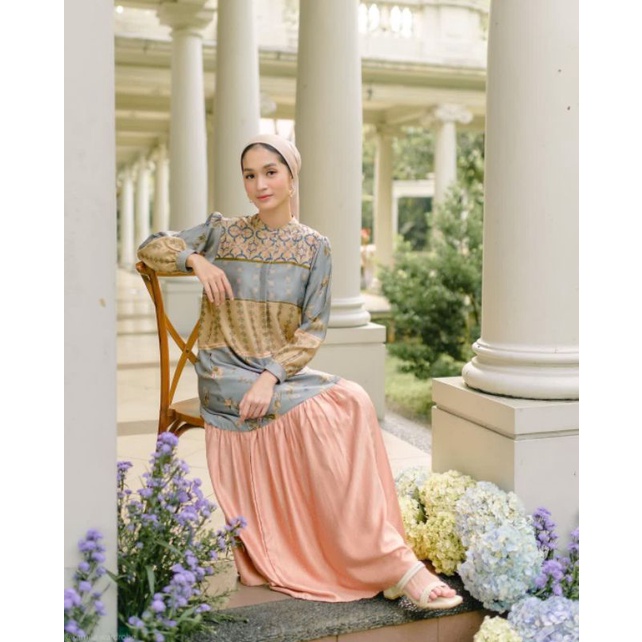 JELMA SERIES KAMILA WARDROBE DRESS RAHEEM XS