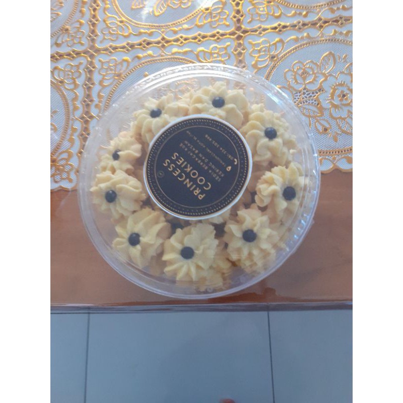 

Aneka kue kering